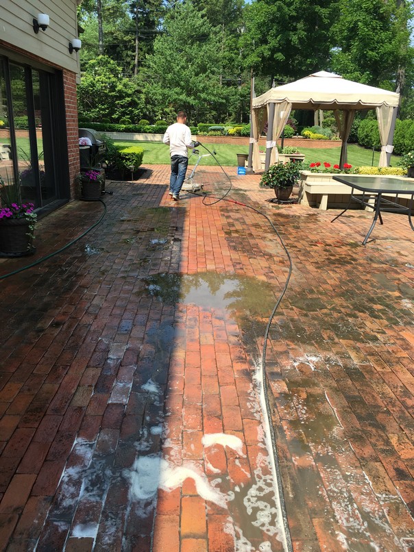 House Washing Project in Great Neck, NY Thumbnail